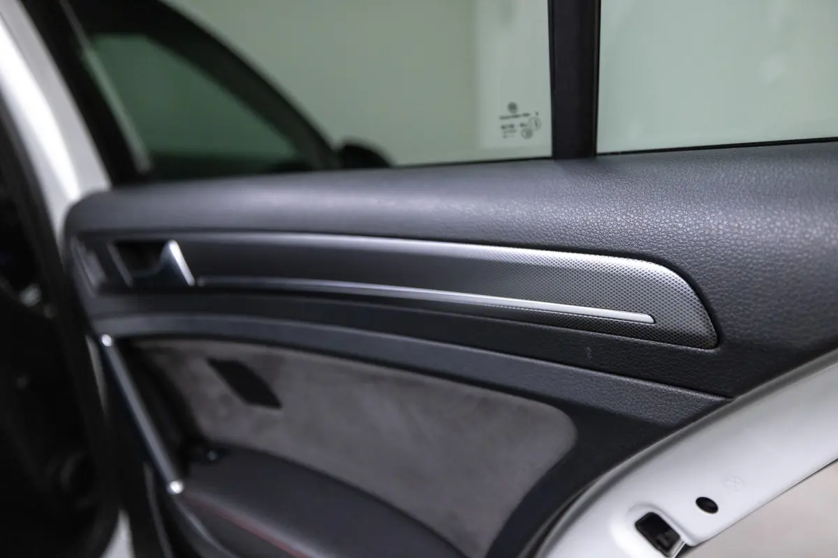 2.0 TSI GTI TCR