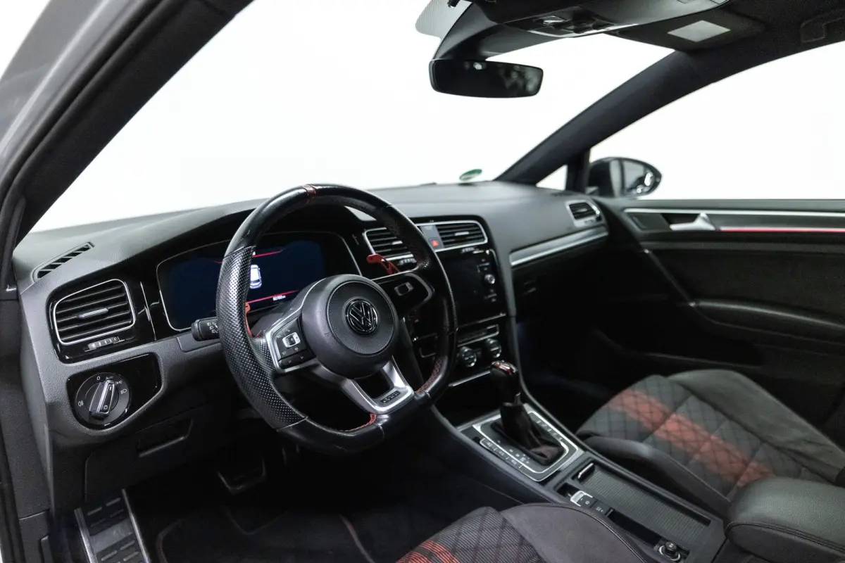 2.0 TSI GTI TCR