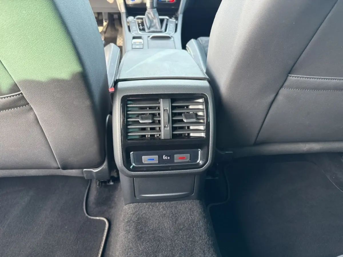 1.4 TSI GTE TREKHAAK/CAMERA/HALF-LEDERELEK-KLEP/ACC/STOELVERW/CARPLAY