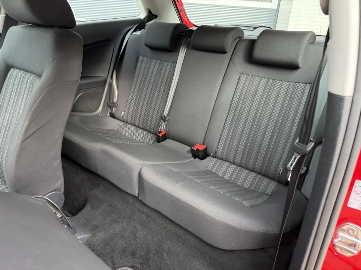 1.0 Comfortline Edition | Airco | Lichtmetaal | Sensoren | Garantie
