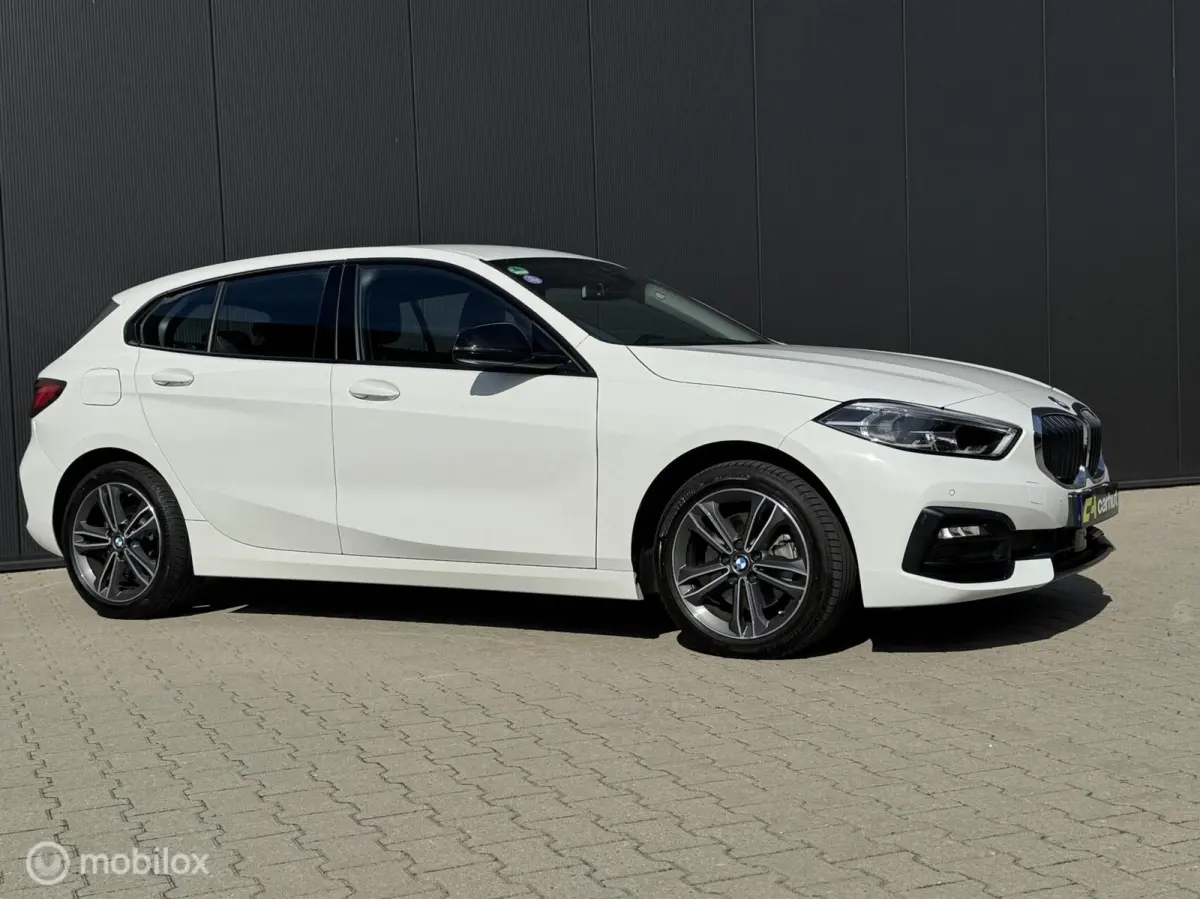 118i Sport High Executive