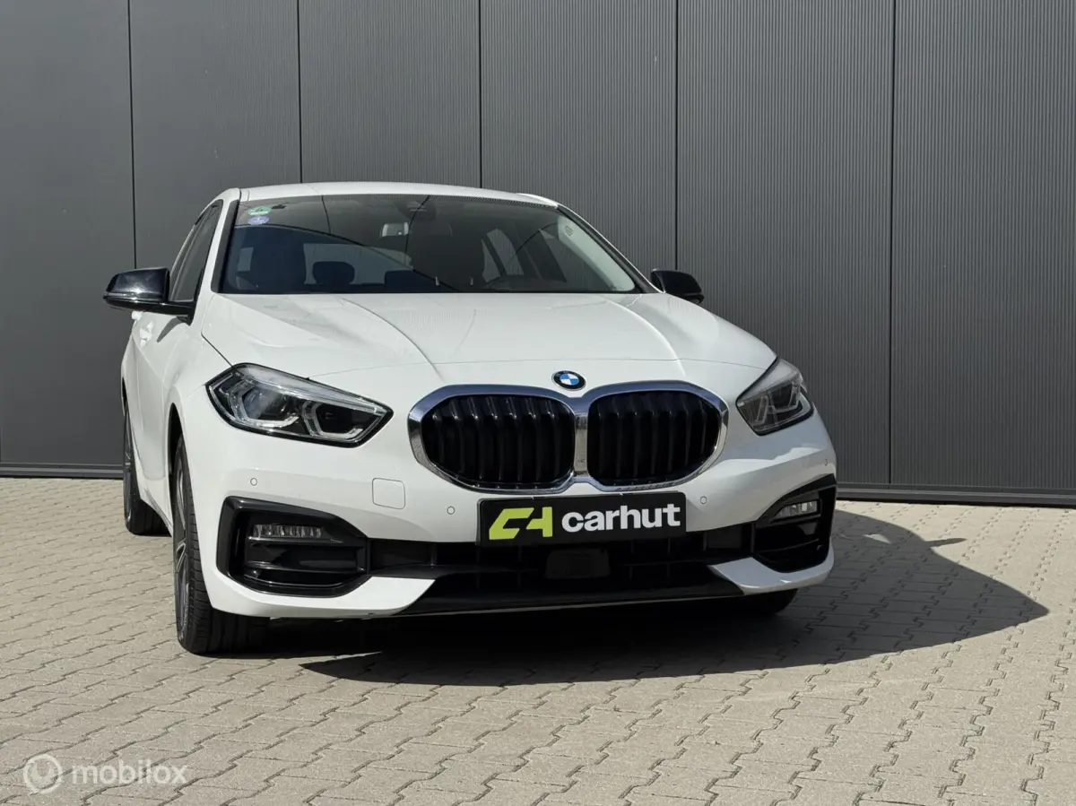 118i Sport High Executive