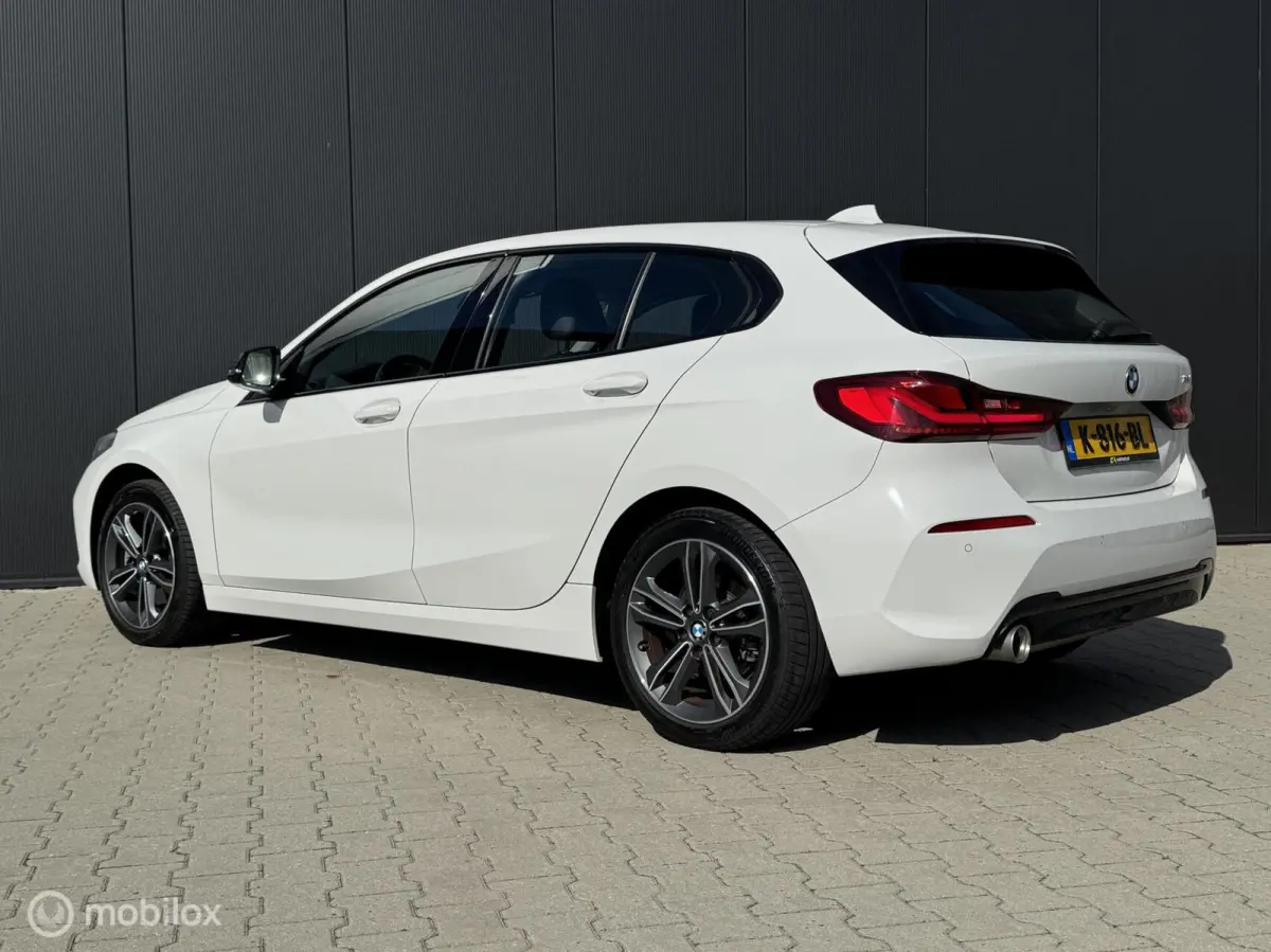 118i Sport High Executive
