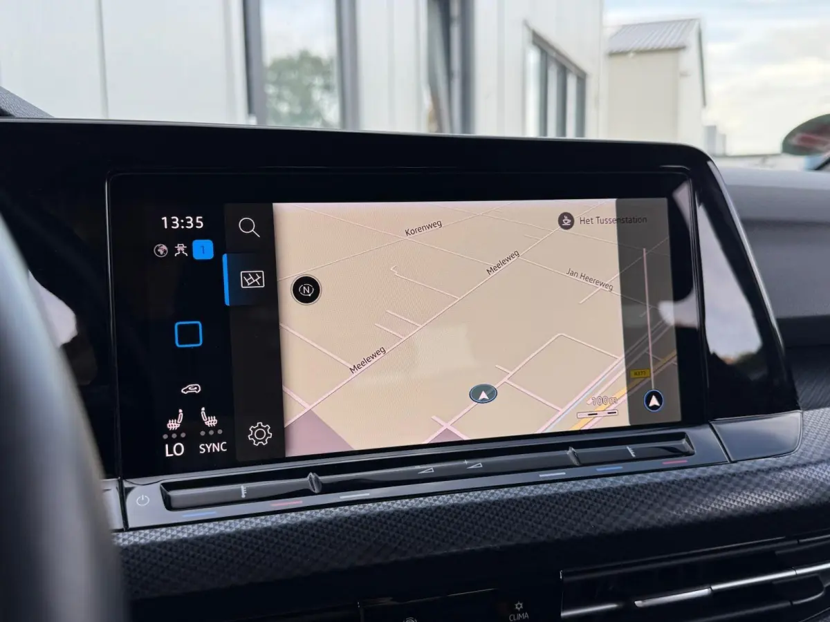 1.5 eTSI Style | Digital Cockpit | Full LED | IQ Drive | Sfeerverlichting | CarPlay | Climate | Adaptive Cruise | Navigatie | Stoelverwarming