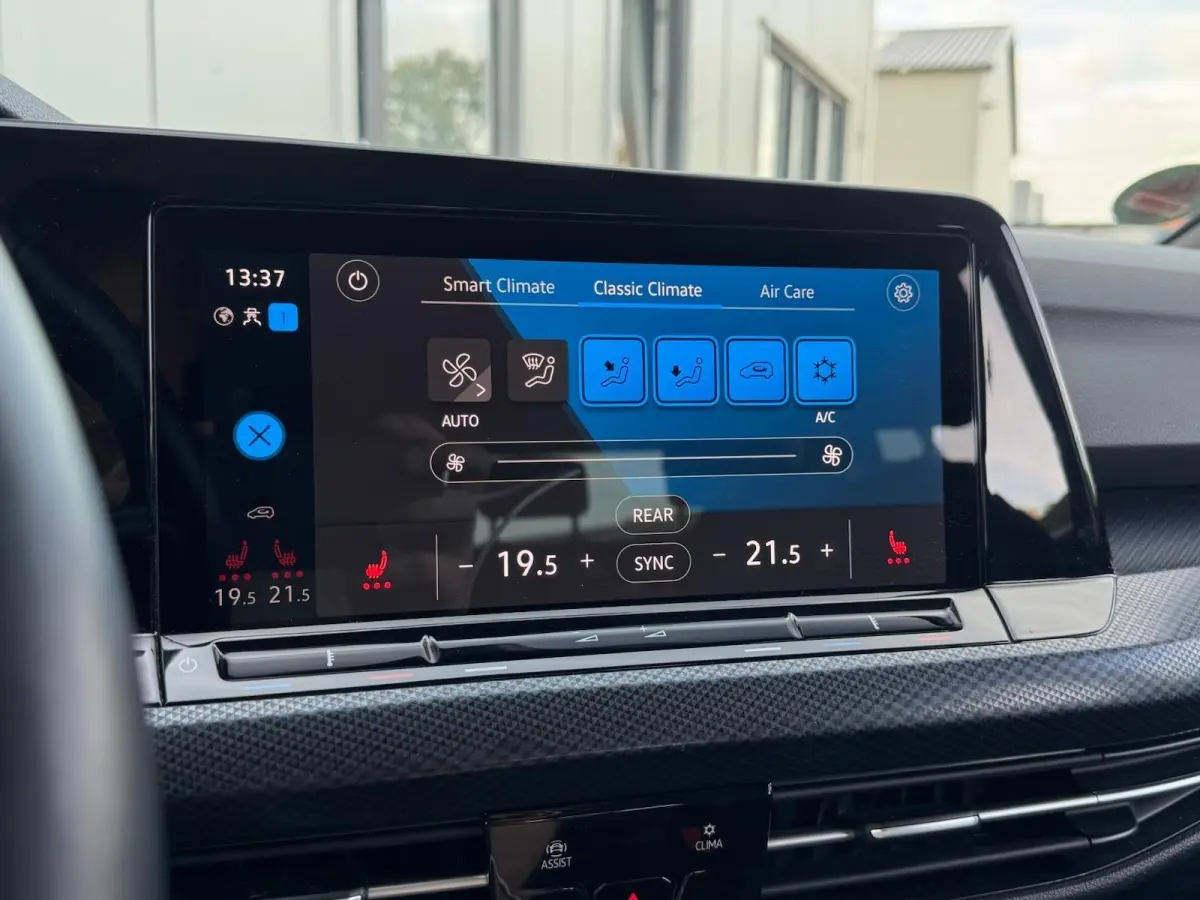 1.5 eTSI Style | Digital Cockpit | Full LED | IQ Drive | Sfeerverlichting | CarPlay | Climate | Adaptive Cruise | Navigatie | Stoelverwarming