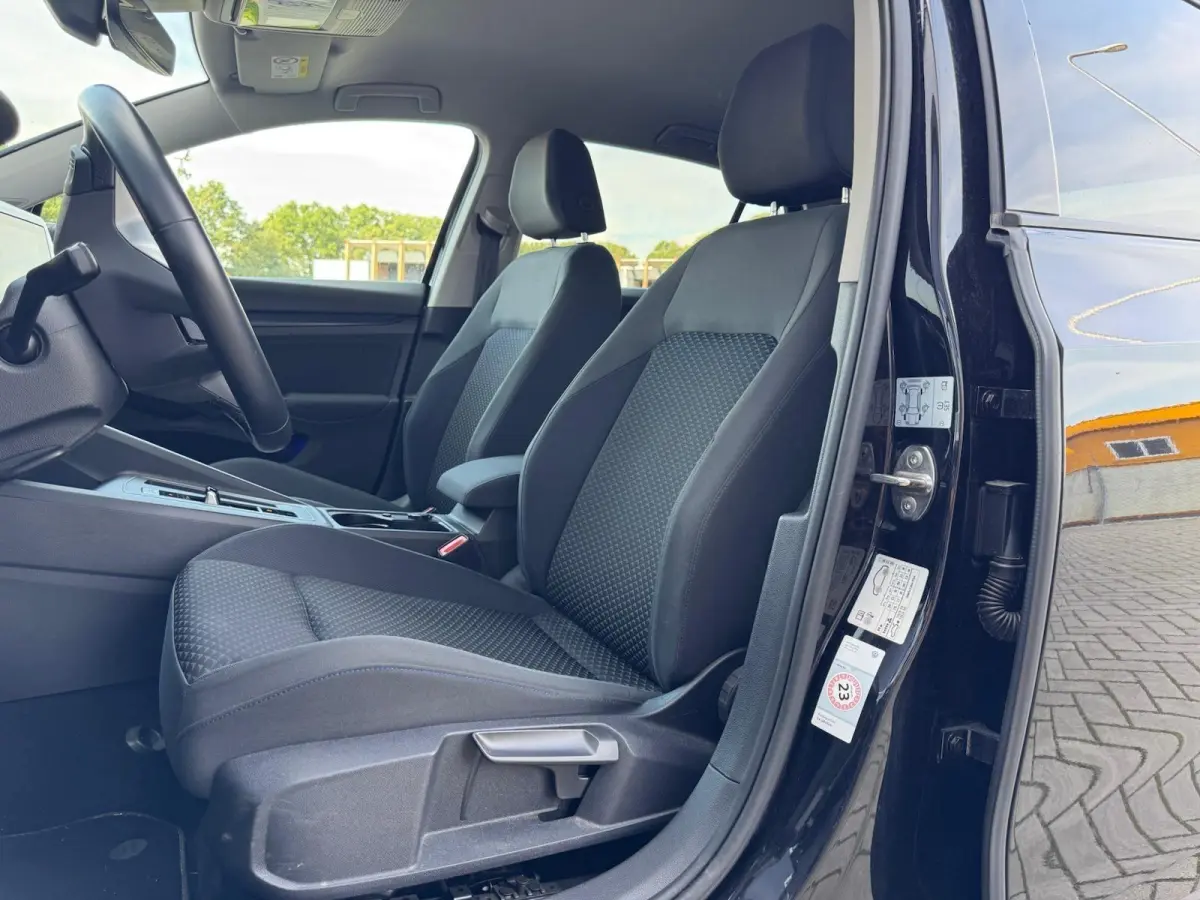 1.5 eTSI Style | Digital Cockpit | Full LED | IQ Drive | Sfeerverlichting | CarPlay | Climate | Adaptive Cruise | Navigatie | Stoelverwarming