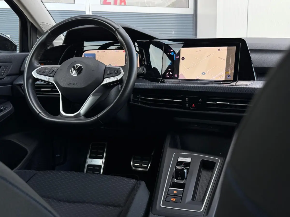 1.5 eTSI Style | Digital Cockpit | Full LED | IQ Drive | Sfeerverlichting | CarPlay | Climate | Adaptive Cruise | Navigatie | Stoelverwarming