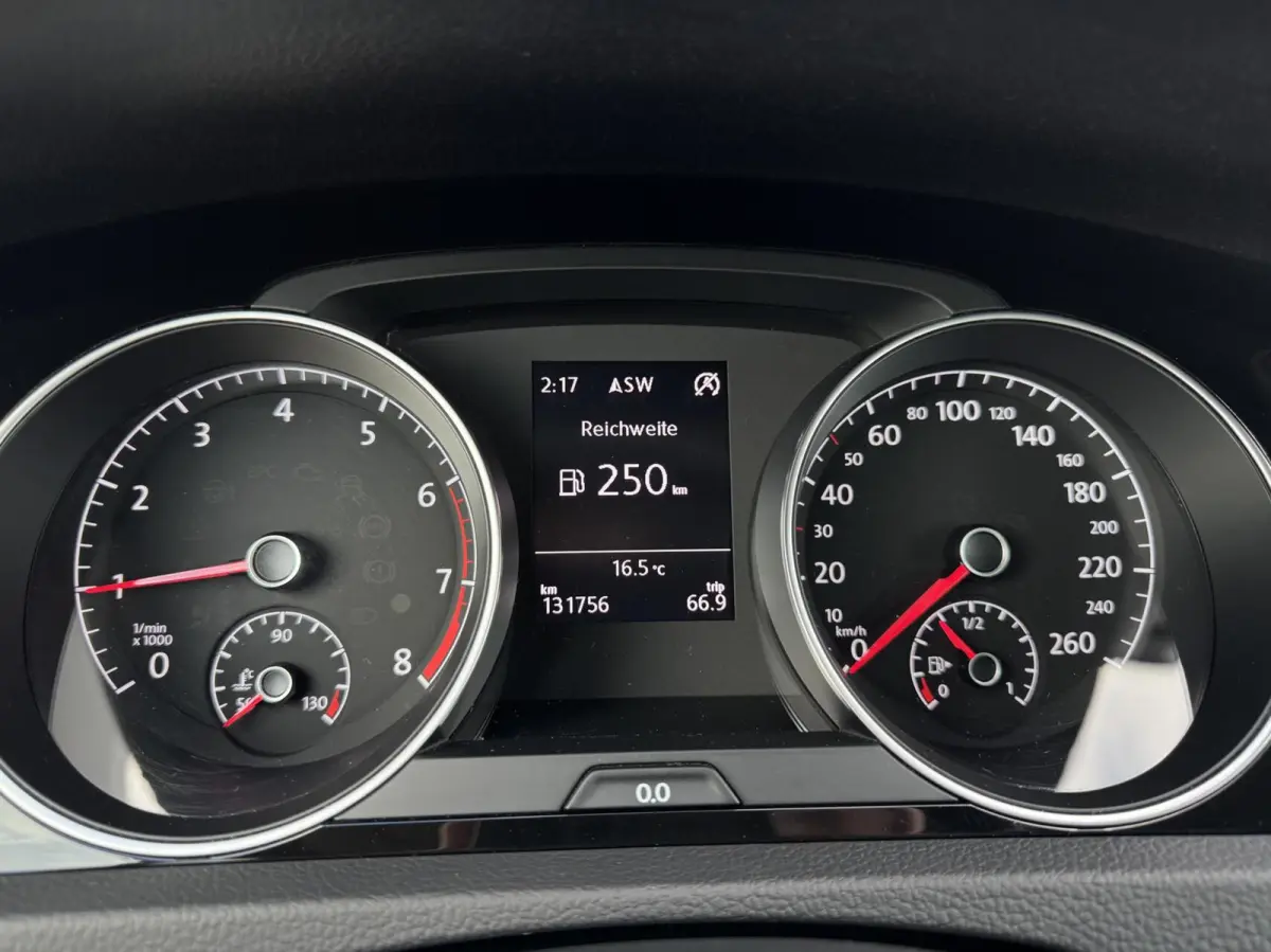 1.0 TSI Comfortline | LED | CarPlay | Adaptive Cruise | Navigatie | Climate | Stoelverwarming