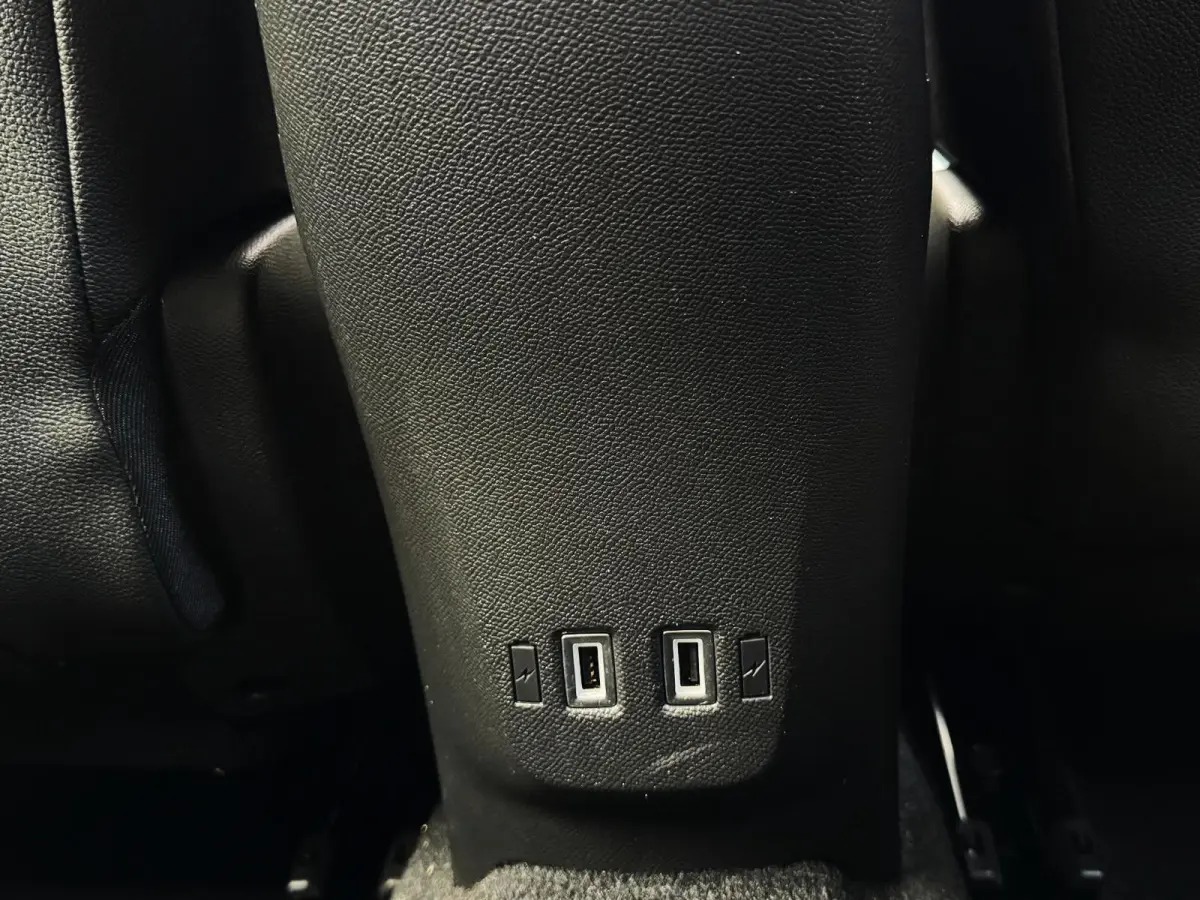 1.2 Turbo Elegance/Led/Aut/Carplay/Camera