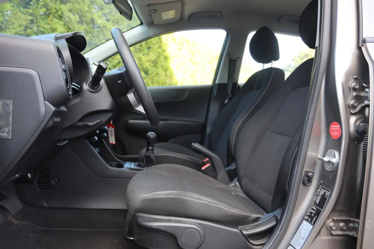 1.0 MPi DYNAMIC 🚗 | 59.145 KM | CRUISE 🚀 | AIRCO ❄️ | 15" LMV 🛞 | BLUETOOTH 🎵
