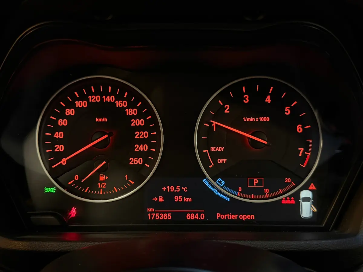 SDrive20i Centennial High Executive M-SPORT|PANO|HuD|MEMORY|KEYLESS|CAMERA|LED|LEDER|SFEERVERLICHTING|AUTOMAAT|NL AUTO|VOL!