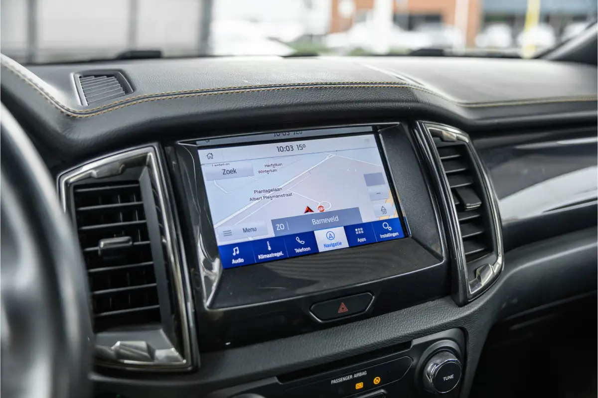 2.0 EcoBlue Wildtrak | 3500 KG | Bi-Xenon | Camera | Navigatie | Trekhaak | Cruise control | DAB | Stoelverwarming | Lederen bekleding | Orig. NL auto | Nieuwe APK