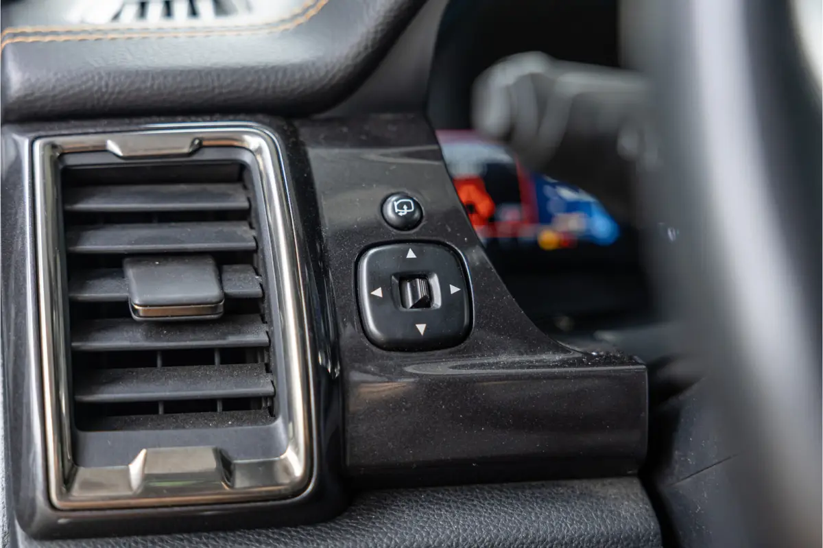 2.0 EcoBlue Wildtrak | 3500 KG | Bi-Xenon | Camera | Navigatie | Trekhaak | Cruise control | DAB | Stoelverwarming | Lederen bekleding | Orig. NL auto | Nieuwe APK