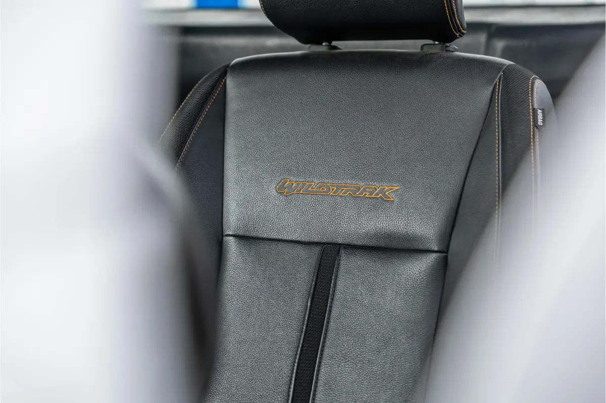 2.0 EcoBlue Wildtrak | 3500 KG | Bi-Xenon | Camera | Navigatie | Trekhaak | Cruise control | DAB | Stoelverwarming | Lederen bekleding | Orig. NL auto | Nieuwe APK