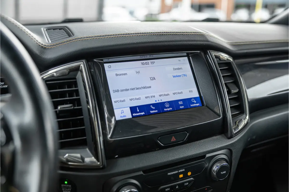 2.0 EcoBlue Wildtrak | 3500 KG | Bi-Xenon | Camera | Navigatie | Trekhaak | Cruise control | DAB | Stoelverwarming | Lederen bekleding | Orig. NL auto | Nieuwe APK