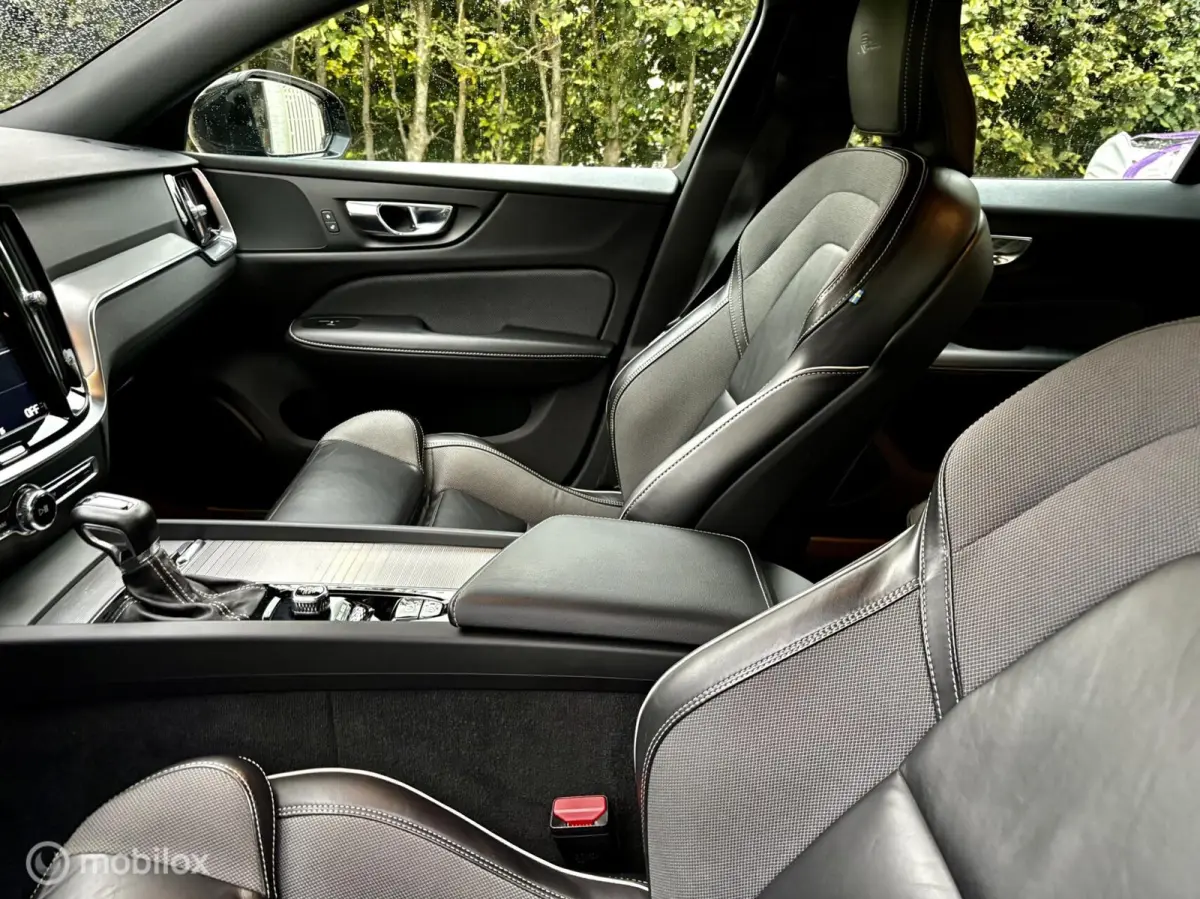2.0 T4 R-Design 211 pk BLIS Polestar tuning