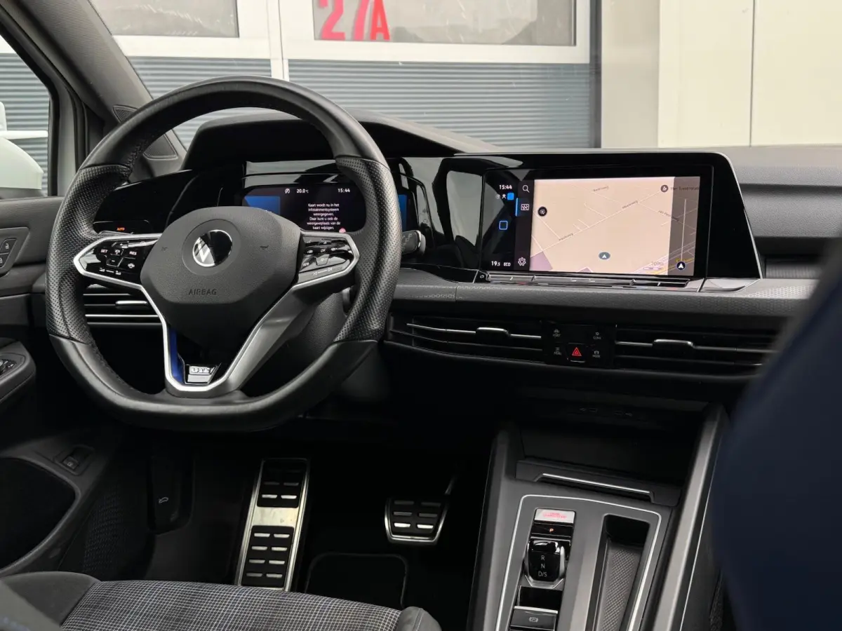 1.4 eHybrid GTE 245PK | Digital Cockpit | IQ Drive | Sportstoelen | LED | CarPlay | Adaptive Cruise | Navigatie | Climate
