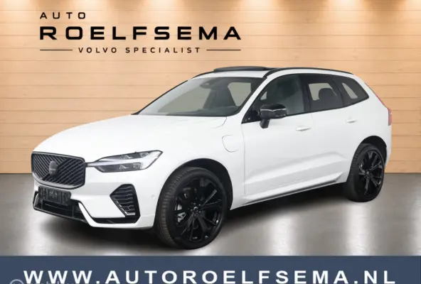 2.0 T6 Plug-in hybrid AWD Ultra Black Edition | Head Up | Panoramadak | 360 Camera | Harman Kardon | Adaptieve Cruise | BLISS