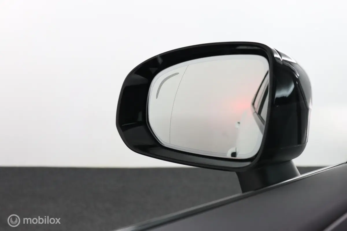 2.0 T6 Plug-in hybrid AWD Ultra Black Edition | Head Up | Panoramadak | 360 Camera | Harman Kardon | Adaptieve Cruise | BLISS