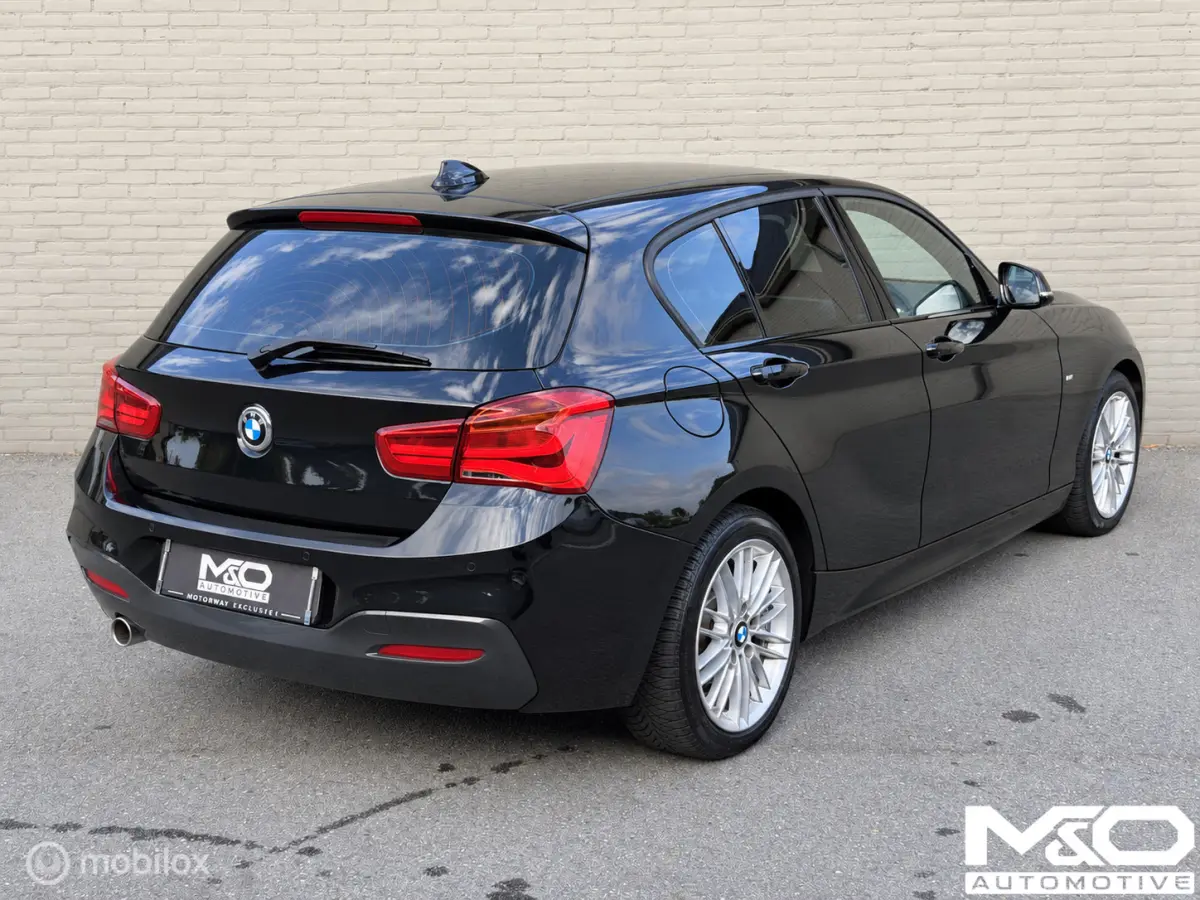 118i | High Executive | M Sport Shadow | STOELVW