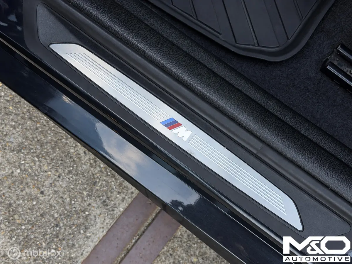 118i | High Executive | M Sport Shadow | STOELVW
