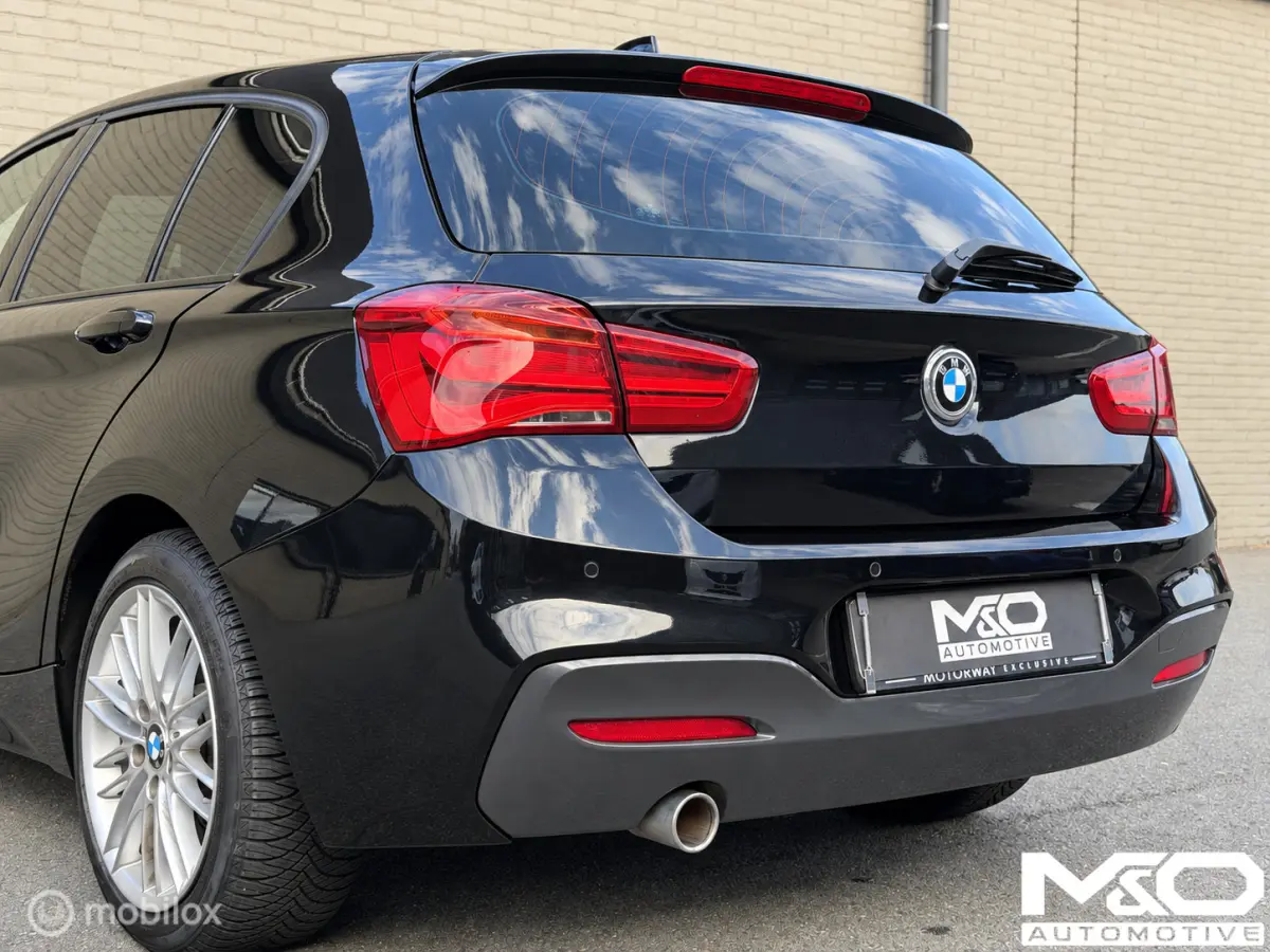 118i | High Executive | M Sport Shadow | STOELVW