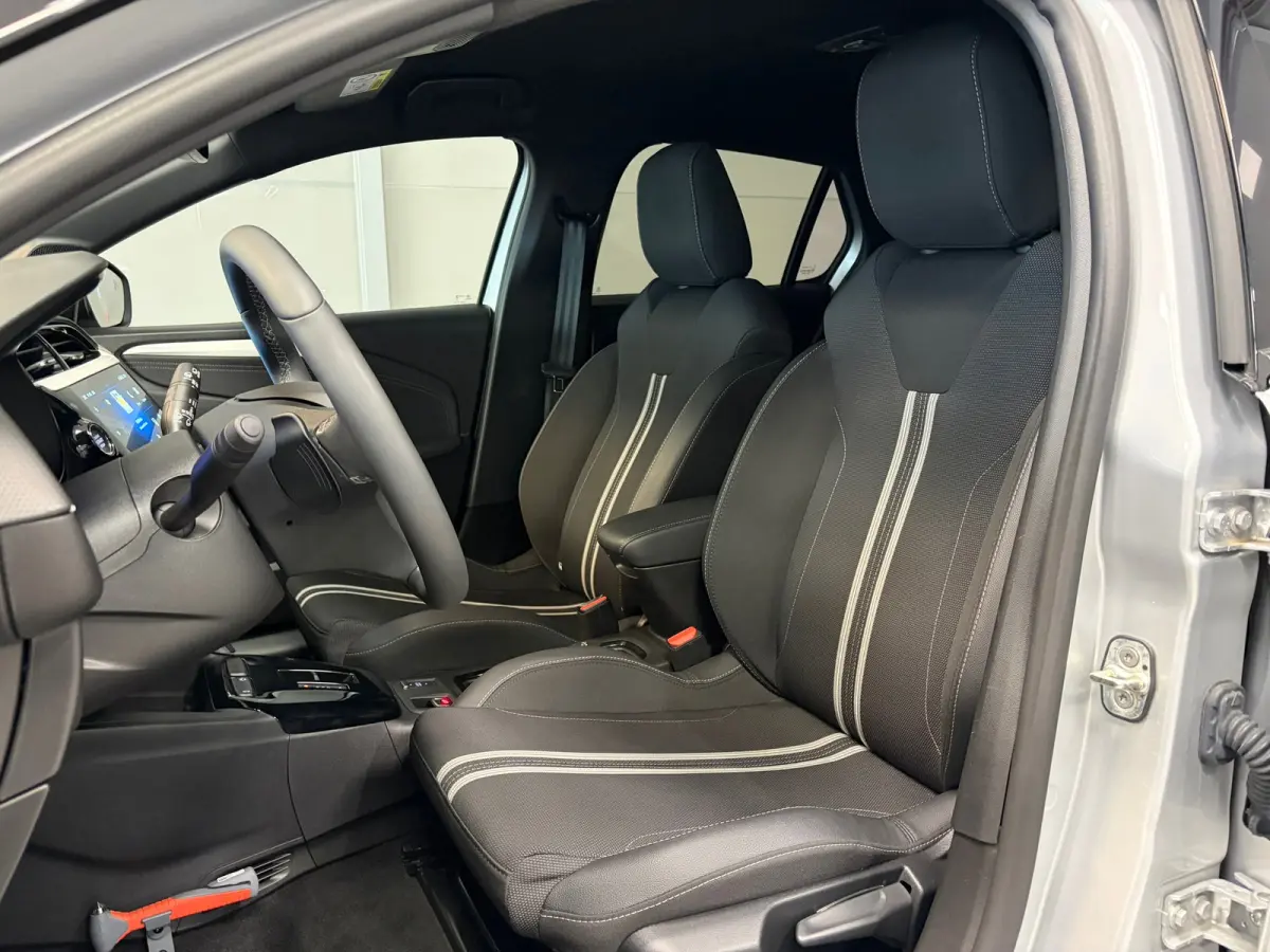 GS 1.2 Turbo Hybrid 145pk Automaat | Camera | Climate control | Dodehoeksensoren |