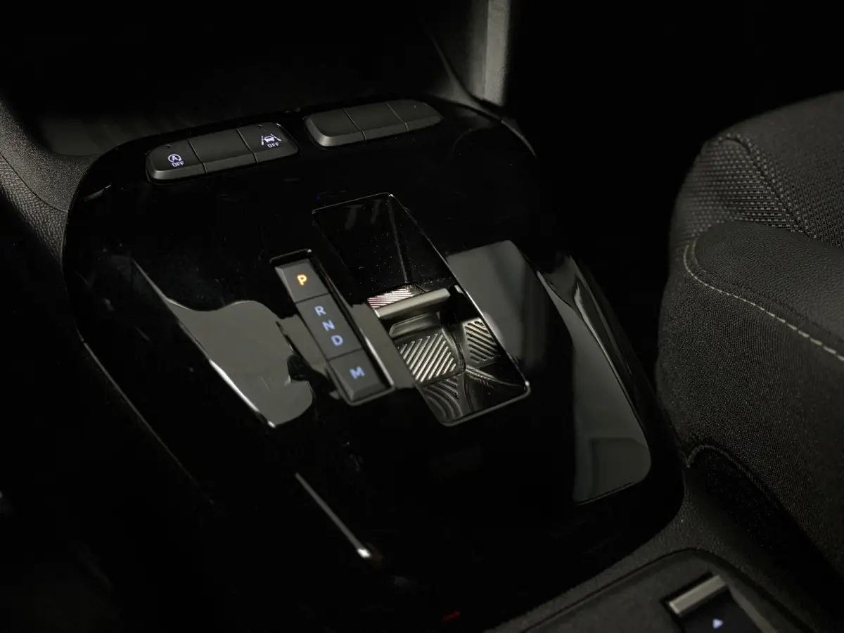 GS 1.2 Turbo Hybrid 145pk Automaat | Camera | Climate control | Dodehoeksensoren |