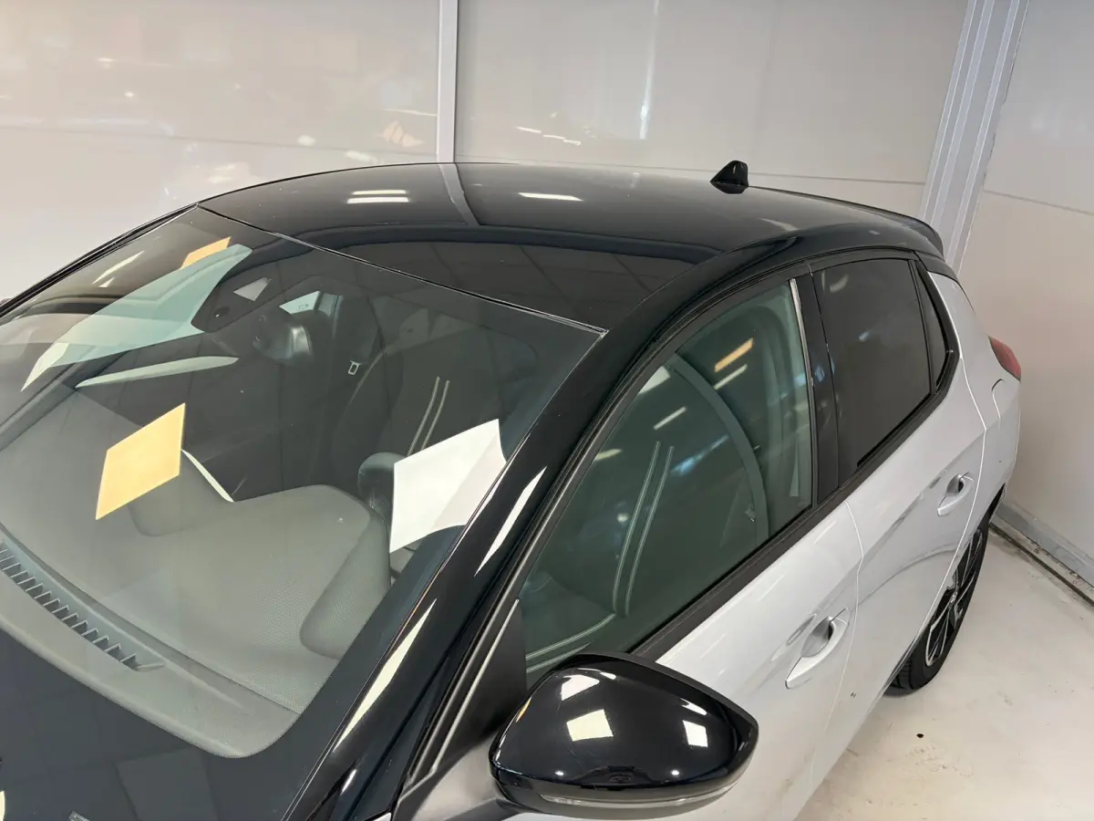 GS 1.2 Turbo Hybrid 145pk Automaat | Camera | Climate control | Dodehoeksensoren |