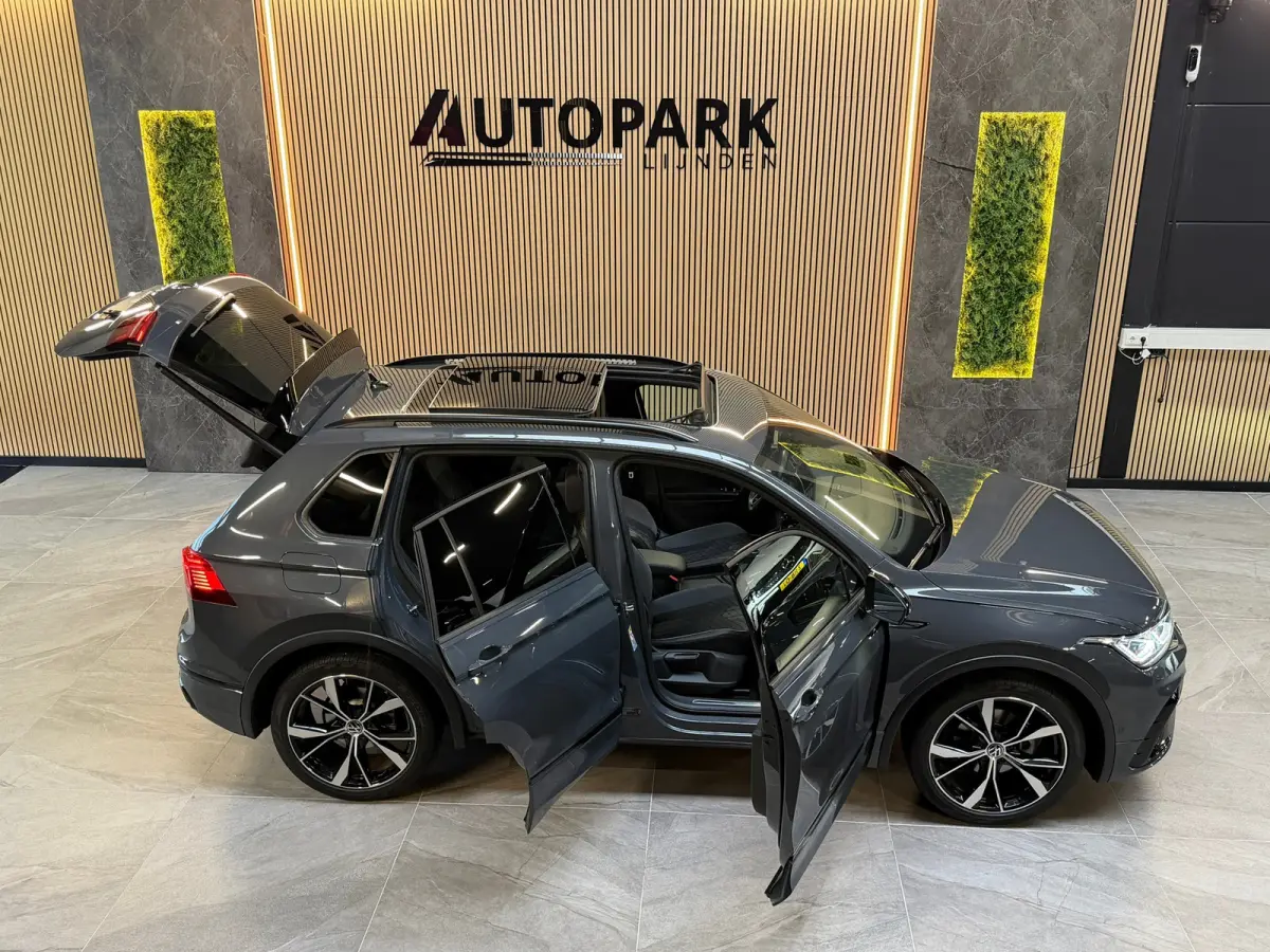 1.5 TSI 3X R-LINE |PANO|HuD|IQ LIGHTS|ACC|LANE ASSIST|CARPLAY|TREKHAAK|SFEERVERLICHTING|20 INCH|2021|BOMVOL!