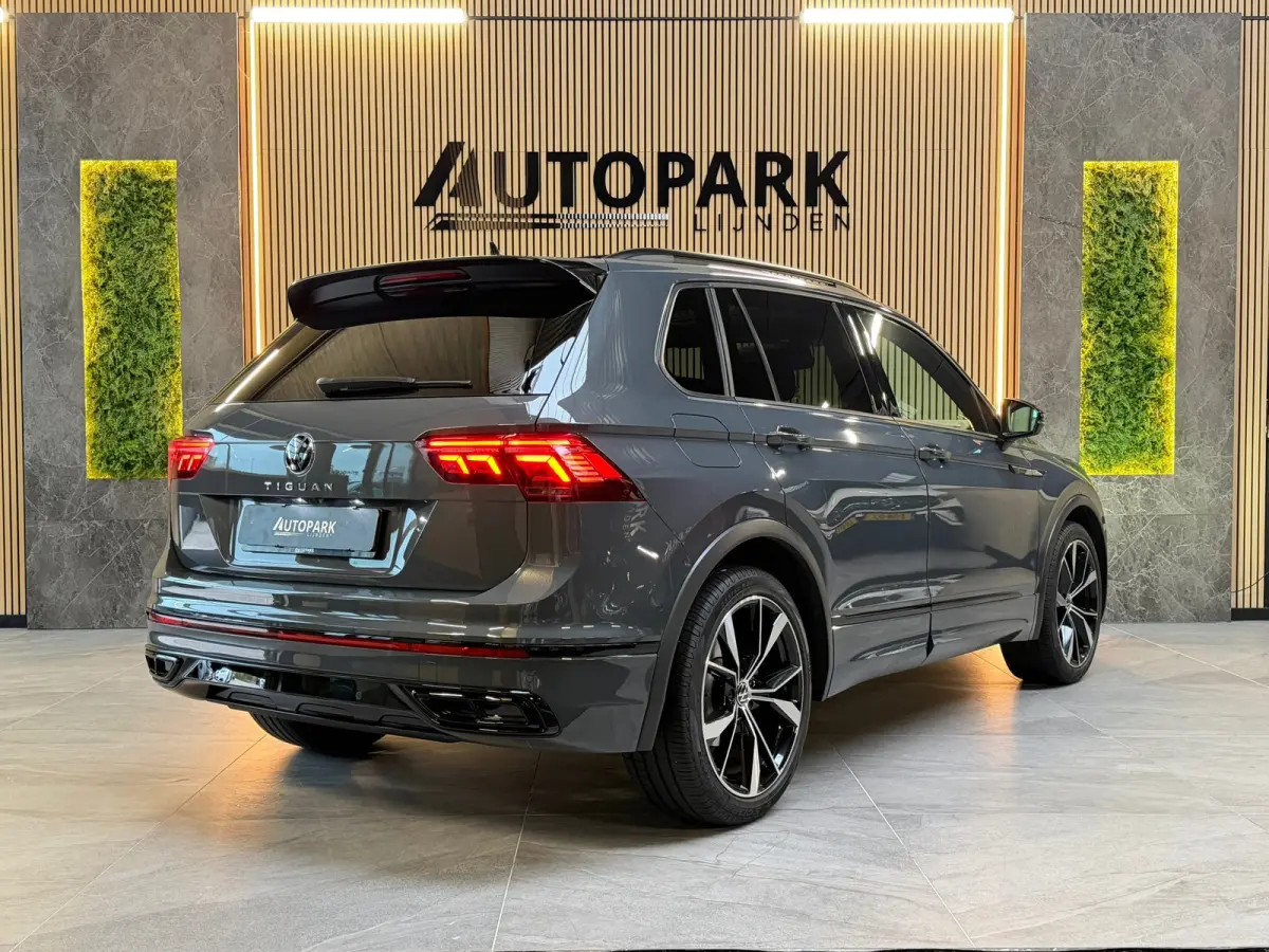 1.5 TSI 3X R-LINE |PANO|HuD|IQ LIGHTS|ACC|LANE ASSIST|CARPLAY|TREKHAAK|SFEERVERLICHTING|20 INCH|2021|BOMVOL!