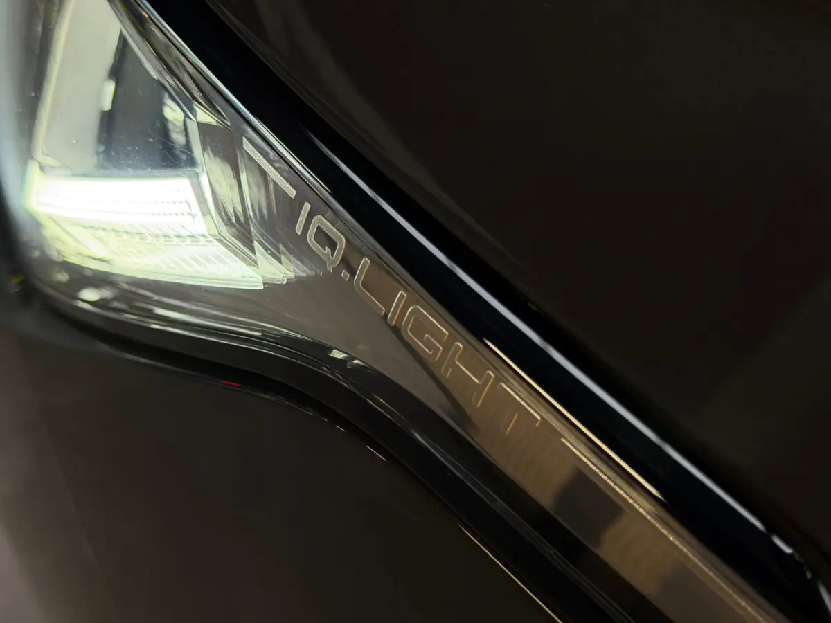 1.5 TSI 3X R-LINE |PANO|HuD|IQ LIGHTS|ACC|LANE ASSIST|CARPLAY|TREKHAAK|SFEERVERLICHTING|20 INCH|2021|BOMVOL!