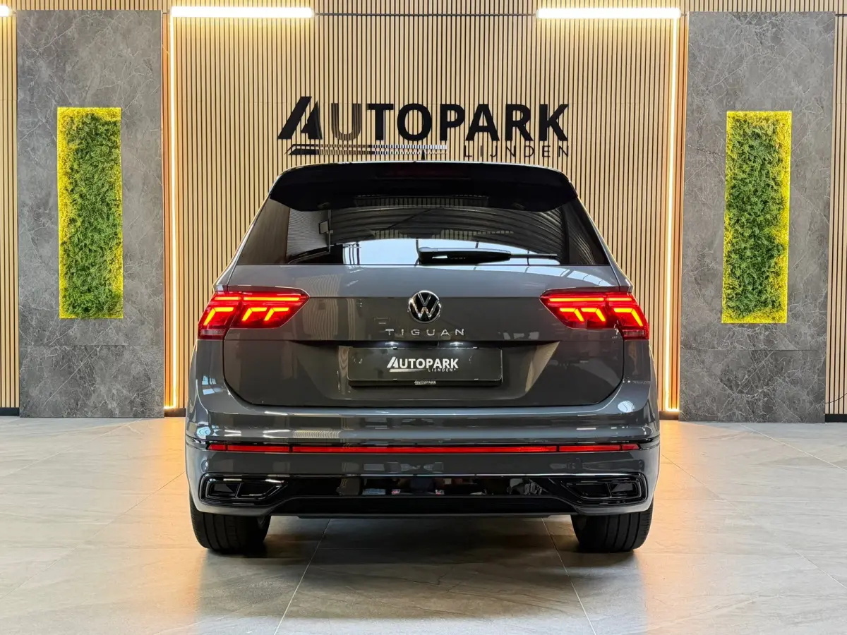 1.5 TSI 3X R-LINE |PANO|HuD|IQ LIGHTS|ACC|LANE ASSIST|CARPLAY|TREKHAAK|SFEERVERLICHTING|20 INCH|2021|BOMVOL!