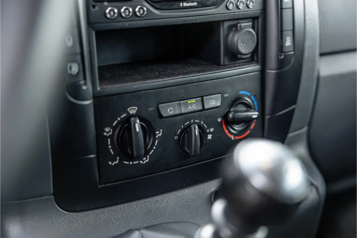 229 2.0 HDI L2H1 DC | Dubbel cabine | Airco | Trekhaak | Bluetooth | PDC | 5-Zitter | Orig. NL auto | Nieuwe APK