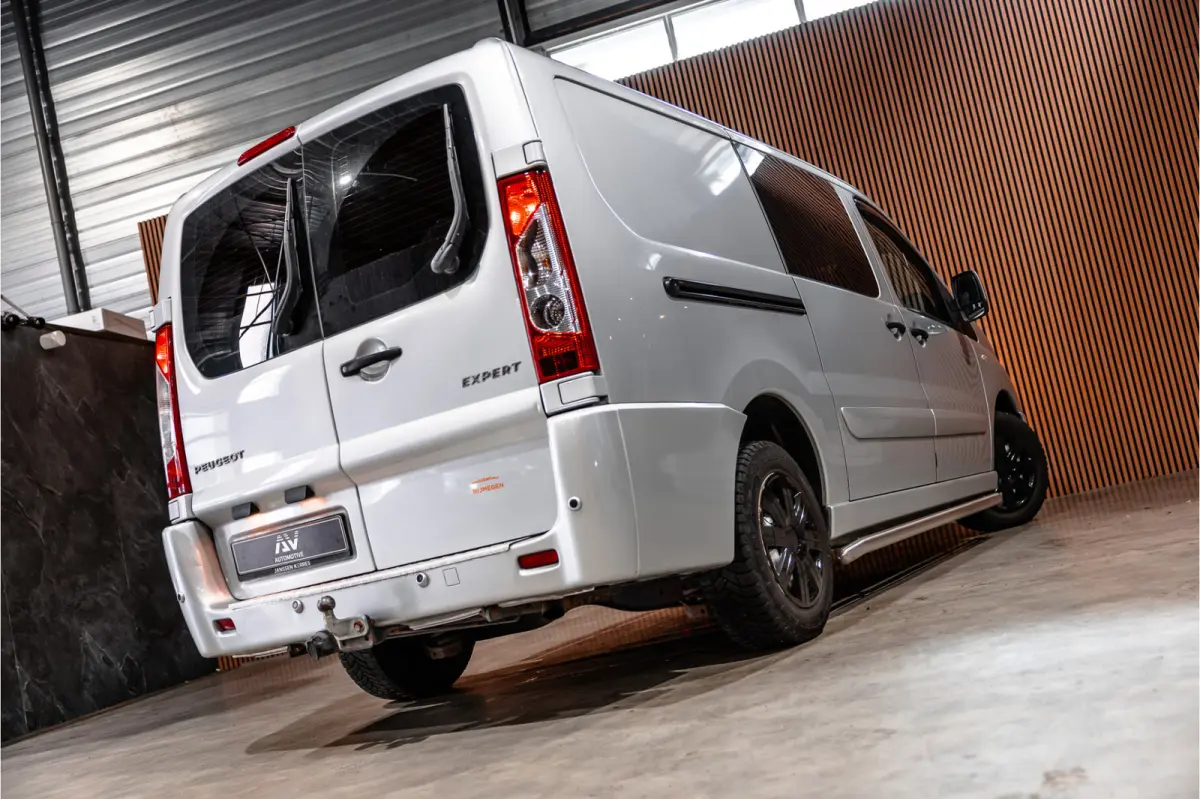 229 2.0 HDI L2H1 DC | Dubbel cabine | Airco | Trekhaak | Bluetooth | PDC | 5-Zitter | Orig. NL auto | Nieuwe APK