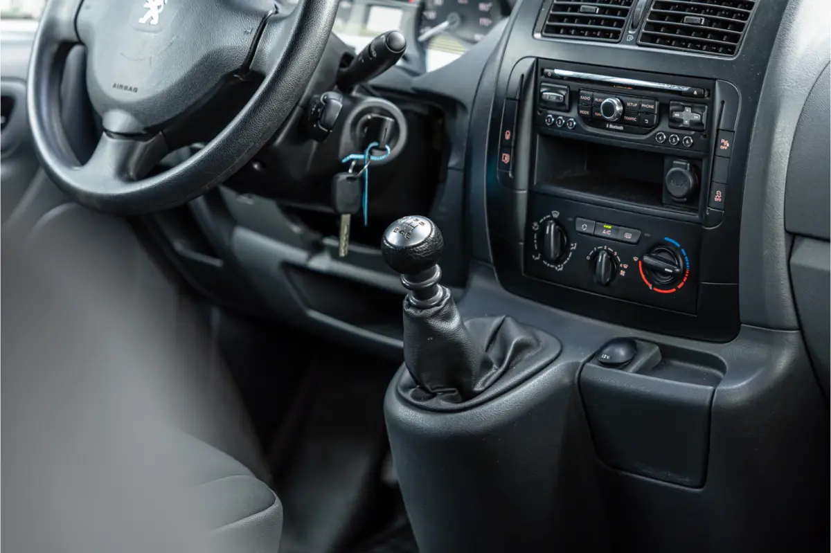 229 2.0 HDI L2H1 DC | Dubbel cabine | Airco | Trekhaak | Bluetooth | PDC | 5-Zitter | Orig. NL auto | Nieuwe APK
