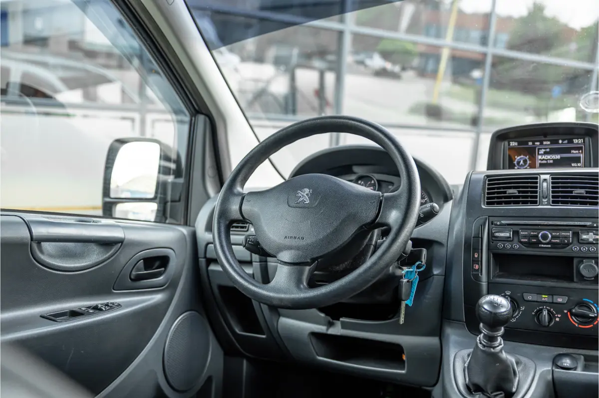 229 2.0 HDI L2H1 DC | Dubbel cabine | Airco | Trekhaak | Bluetooth | PDC | 5-Zitter | Orig. NL auto | Nieuwe APK