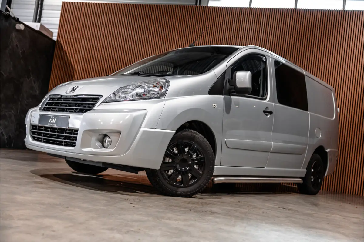 229 2.0 HDI L2H1 DC | Dubbel cabine | Airco | Trekhaak | Bluetooth | PDC | 5-Zitter | Orig. NL auto | Nieuwe APK