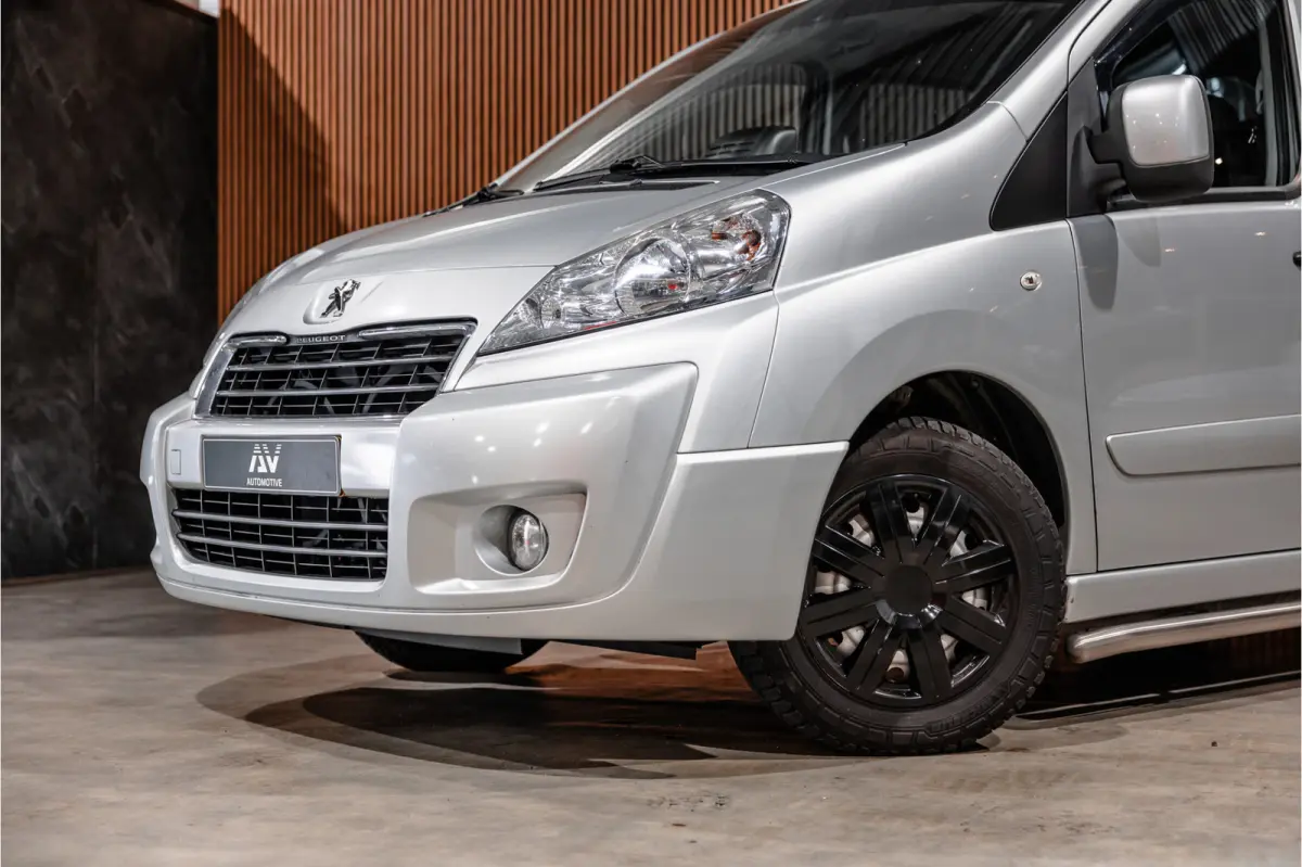 229 2.0 HDI L2H1 DC | Dubbel cabine | Airco | Trekhaak | Bluetooth | PDC | 5-Zitter | Orig. NL auto | Nieuwe APK