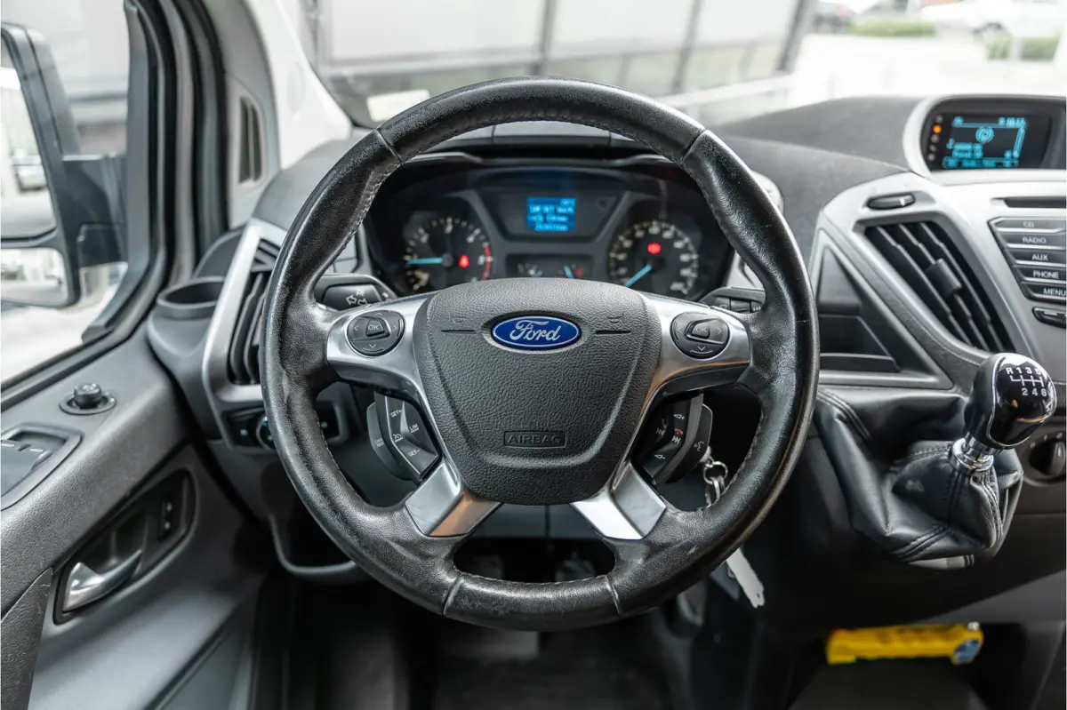 270 2.2 TDCI | Cruise control | PDC | Airco | 3-Zitter | Trekhaak | Bluetooth | Orig. NL auto | Nieuwe APK