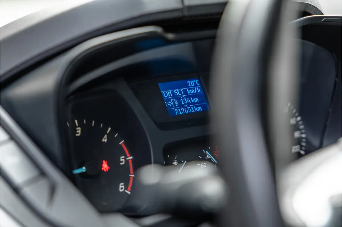 270 2.2 TDCI | Cruise control | PDC | Airco | 3-Zitter | Trekhaak | Bluetooth | Orig. NL auto | Nieuwe APK
