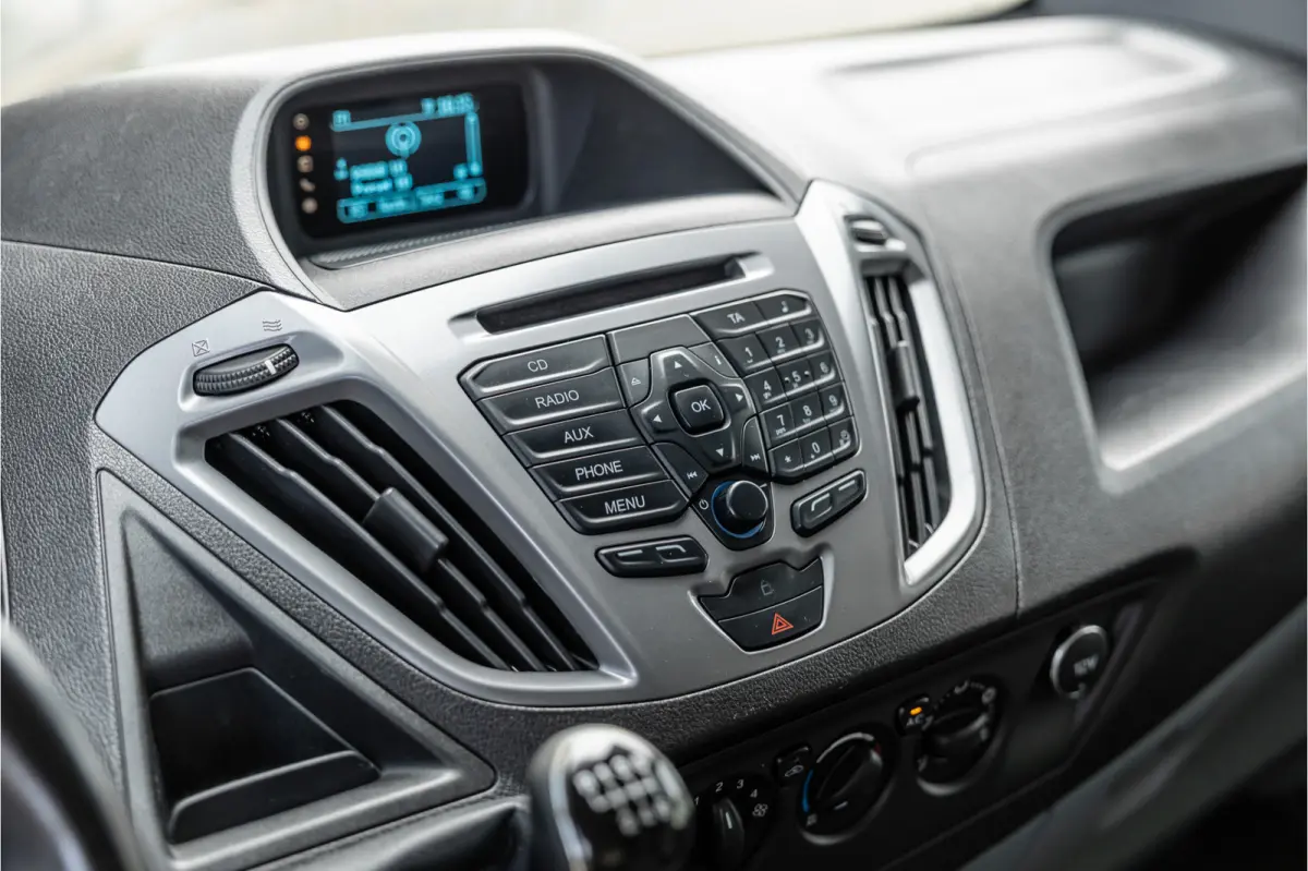 270 2.2 TDCI | Cruise control | PDC | Airco | 3-Zitter | Trekhaak | Bluetooth | Orig. NL auto | Nieuwe APK