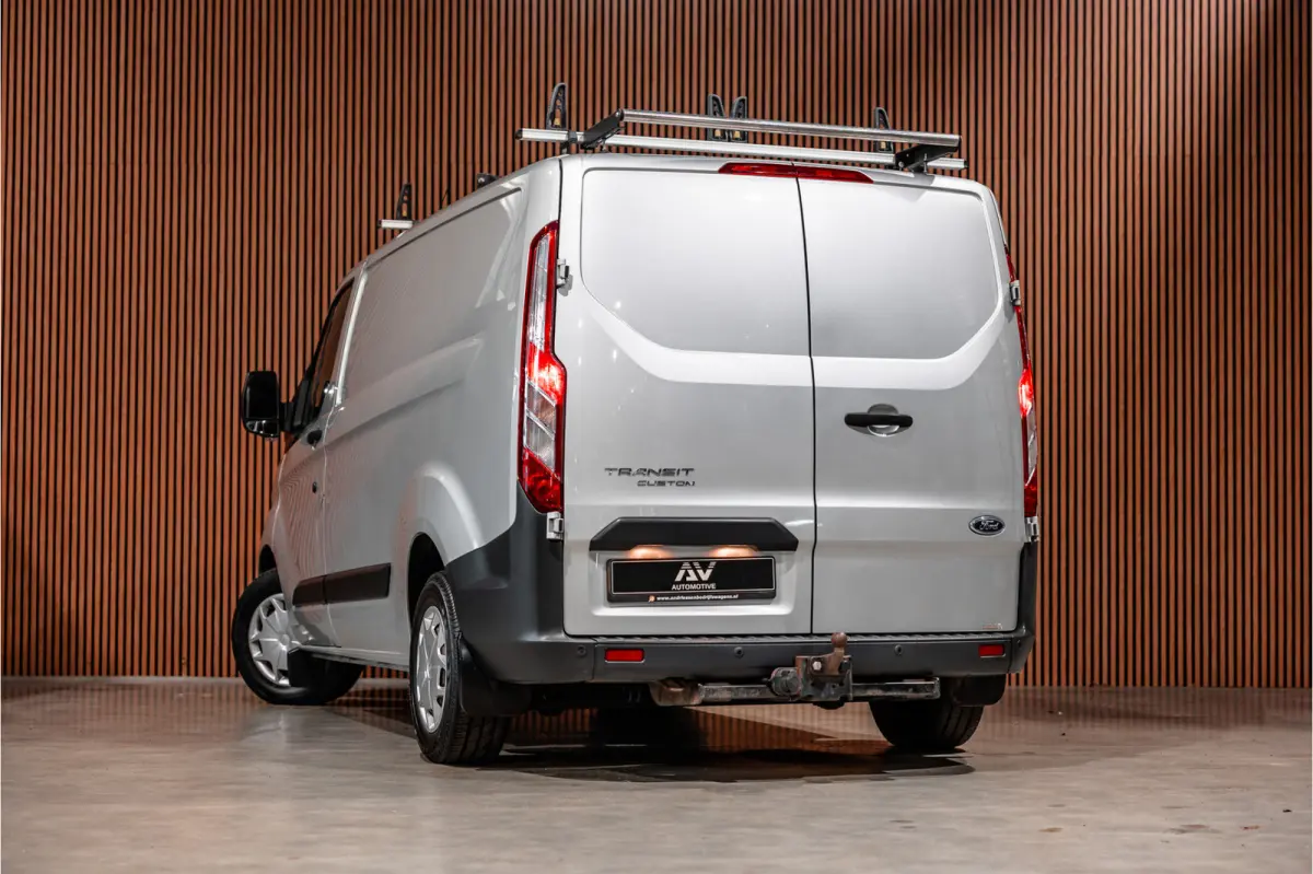 270 2.2 TDCI | Cruise control | PDC | Airco | 3-Zitter | Trekhaak | Bluetooth | Orig. NL auto | Nieuwe APK