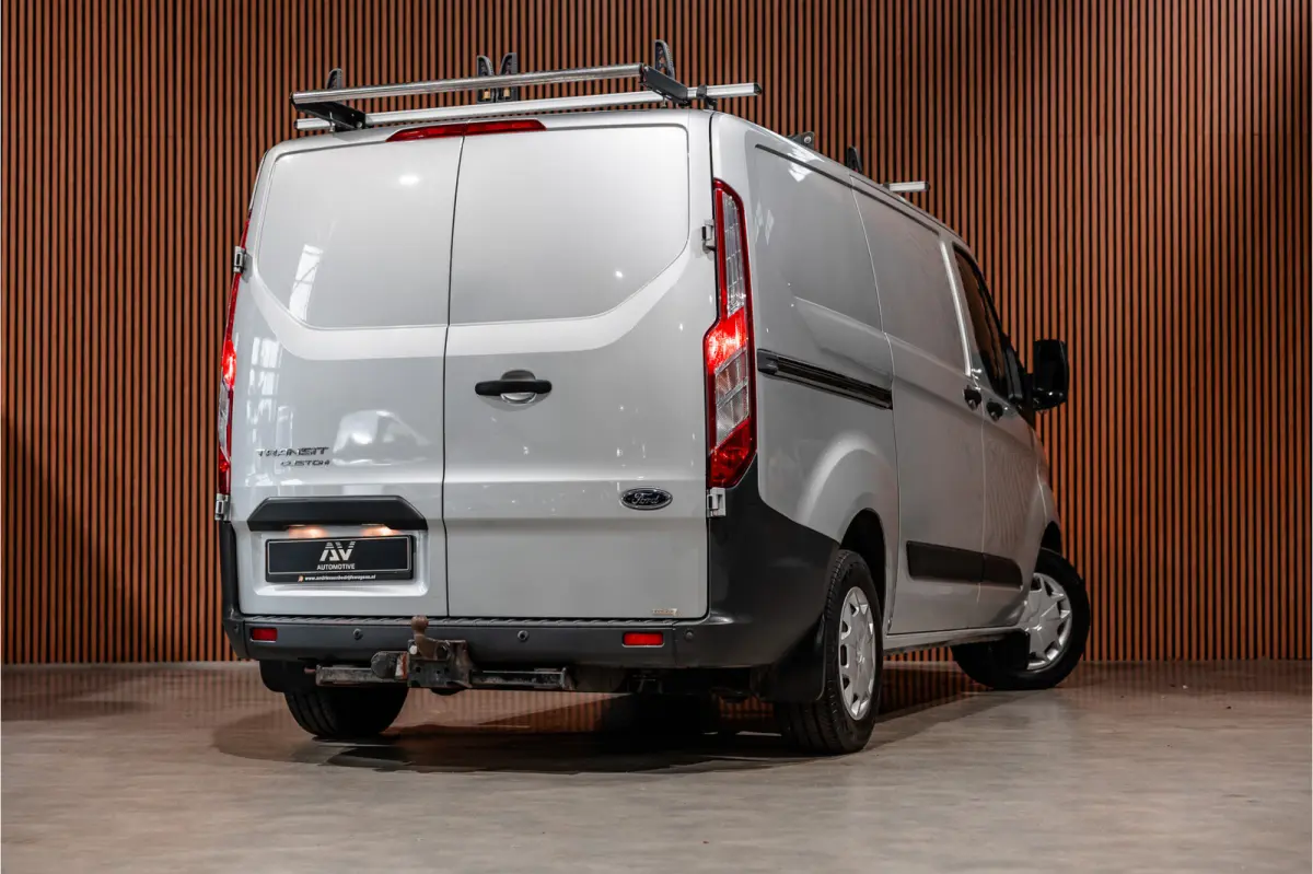 270 2.2 TDCI | Cruise control | PDC | Airco | 3-Zitter | Trekhaak | Bluetooth | Orig. NL auto | Nieuwe APK