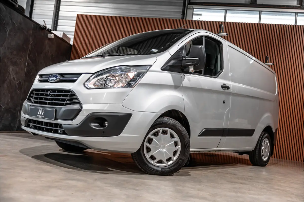 270 2.2 TDCI | Cruise control | PDC | Airco | 3-Zitter | Trekhaak | Bluetooth | Orig. NL auto | Nieuwe APK
