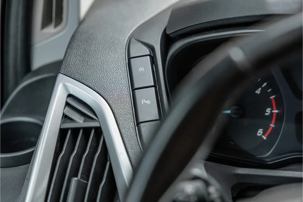 270 2.2 TDCI | Cruise control | PDC | Airco | 3-Zitter | Trekhaak | Bluetooth | Orig. NL auto | Nieuwe APK