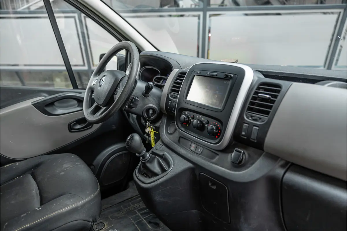 1.6 dCi L2H1 | Navigatie | Trekhaak | Airco | Cruise control | Bluetooth | Elek ramen | Nieuwe APK | Orig. NL auto