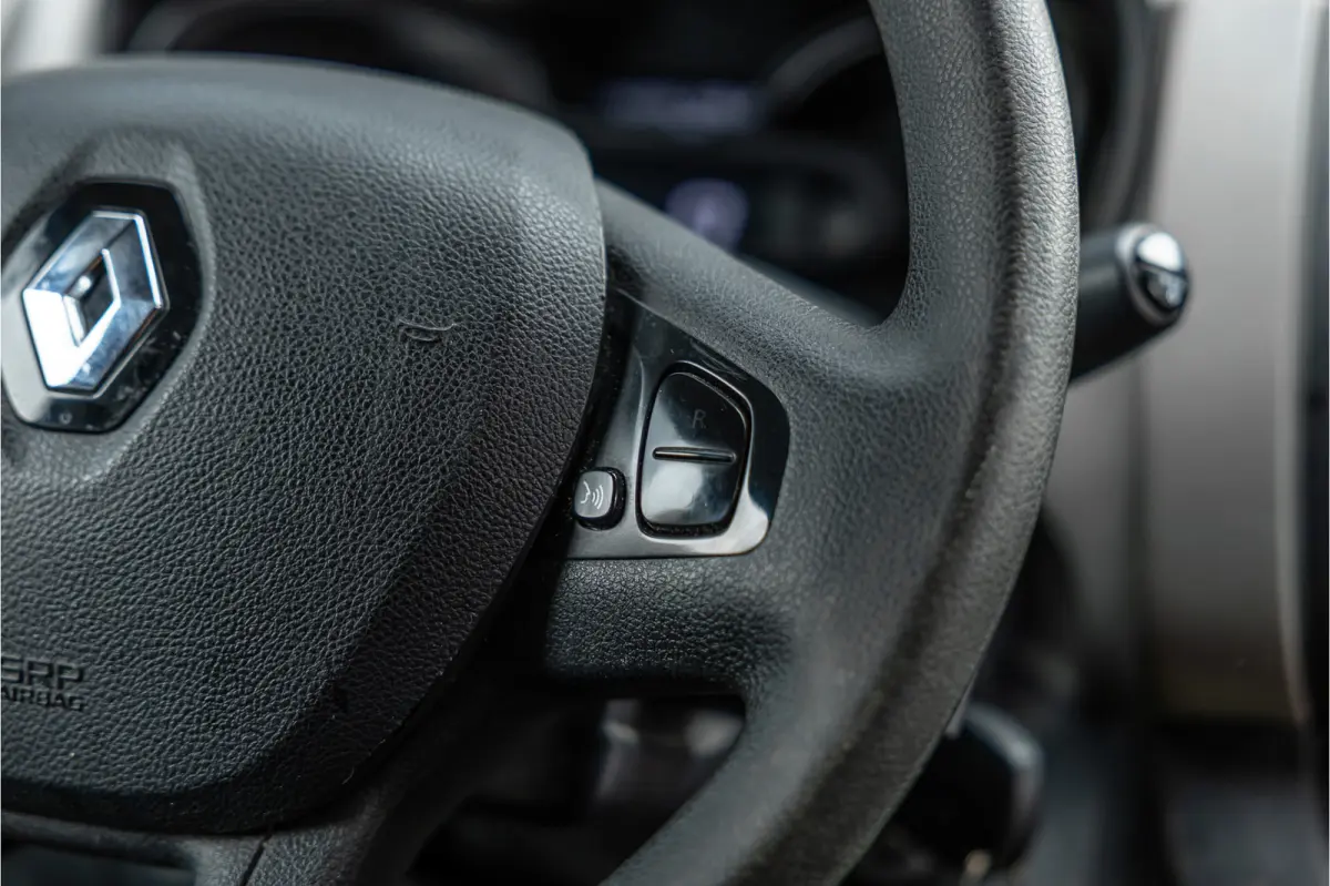 1.6 dCi L2H1 | Navigatie | Trekhaak | Airco | Cruise control | Bluetooth | Elek ramen | Nieuwe APK | Orig. NL auto