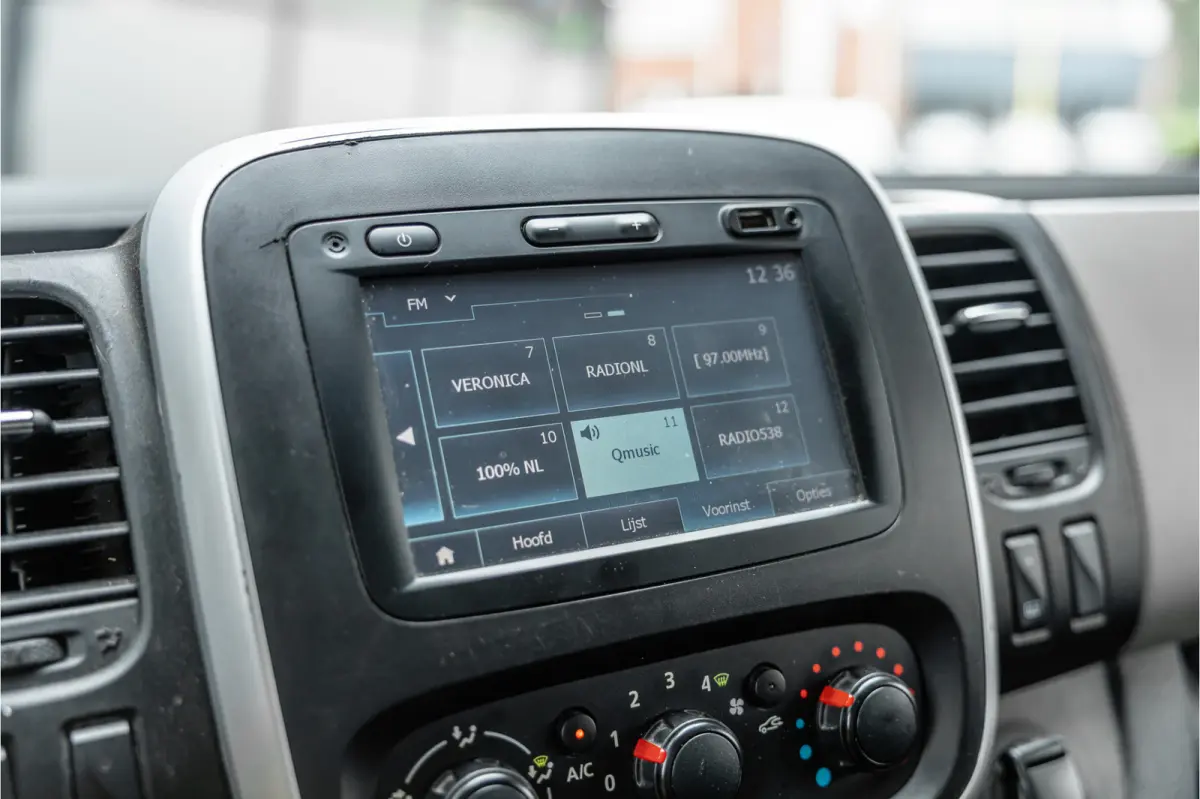 1.6 dCi L2H1 | Navigatie | Trekhaak | Airco | Cruise control | Bluetooth | Elek ramen | Nieuwe APK | Orig. NL auto