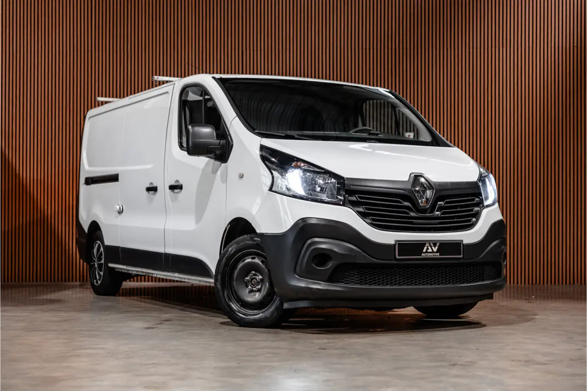 1.6 dCi L2H1 | Navigatie | Trekhaak | Airco | Cruise control | Bluetooth | Elek ramen | Nieuwe APK | Orig. NL auto